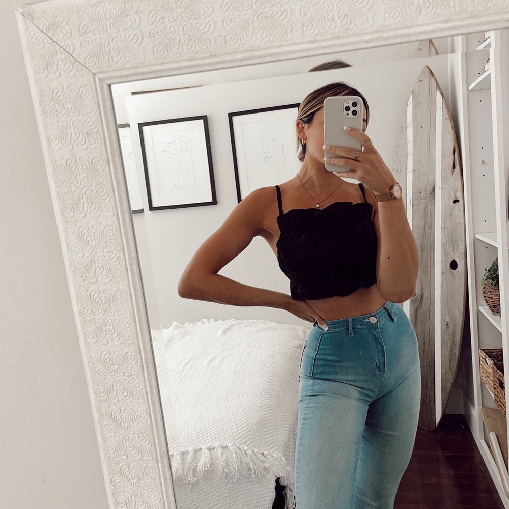 H&M black linen crop top